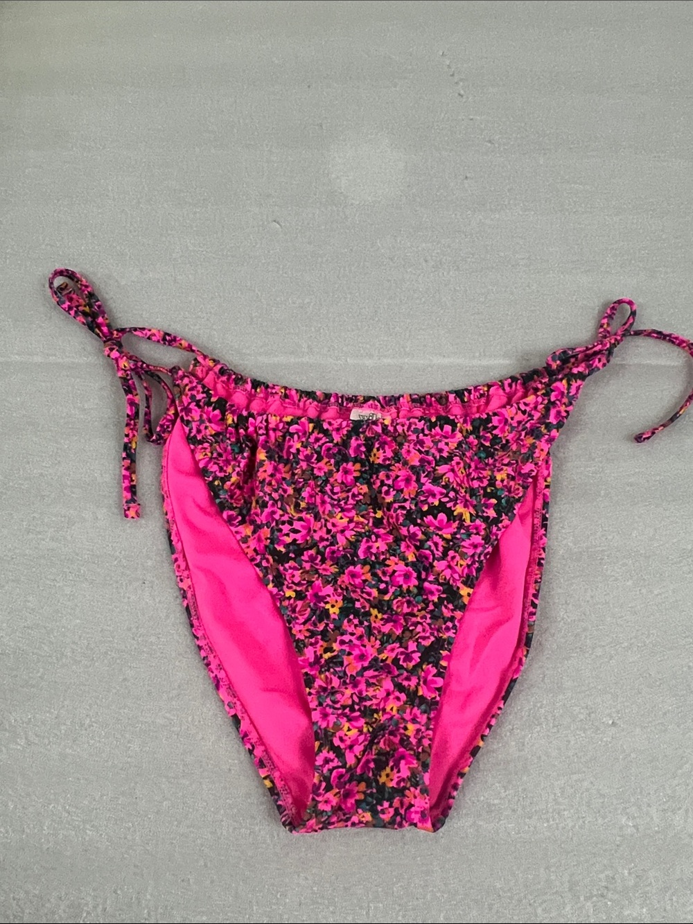 Wild Fable Super Cheeky Pink Floral Tie-Side Bikini Bottom Size XL ( NO TAG )